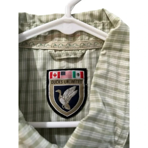 Ducks Unlimited Green Plaid Button-Down Casual Shirt Size L - Picture 5 of 7
